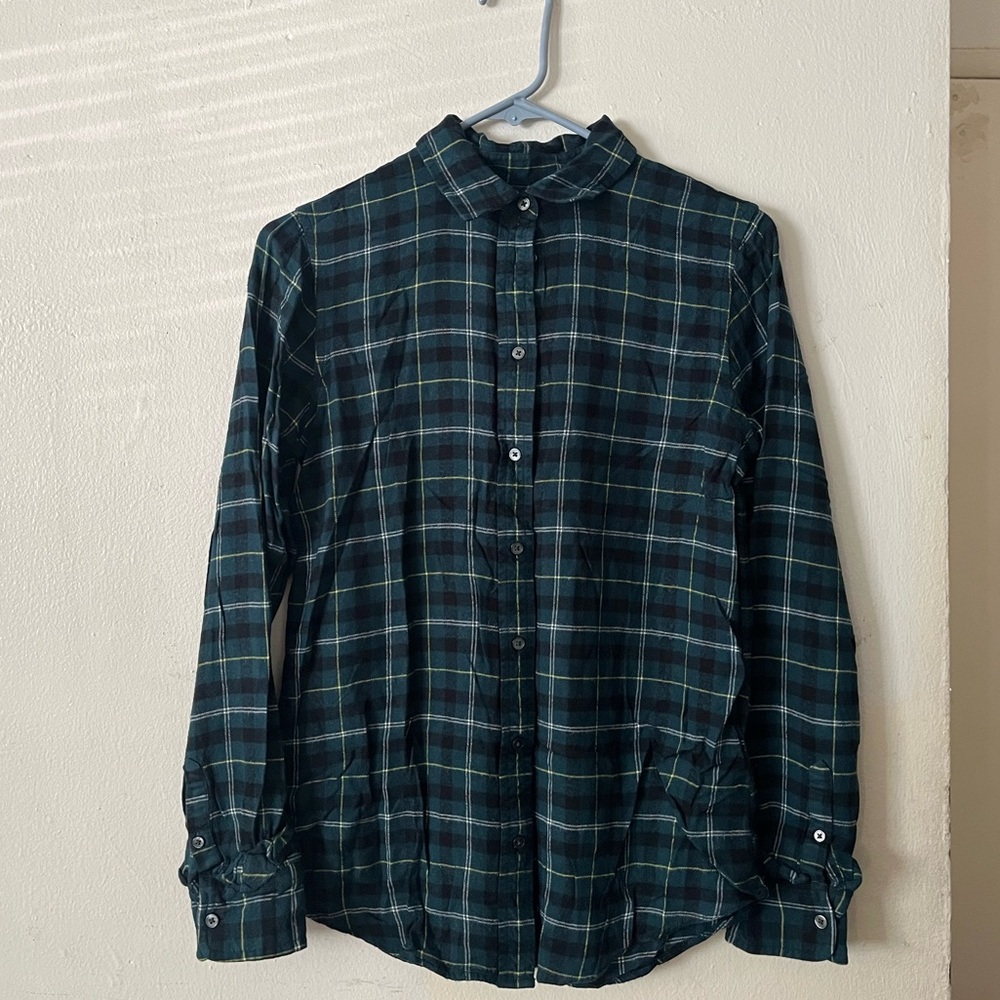 Banana Republic Dark Green Plaid Button Down Shirt